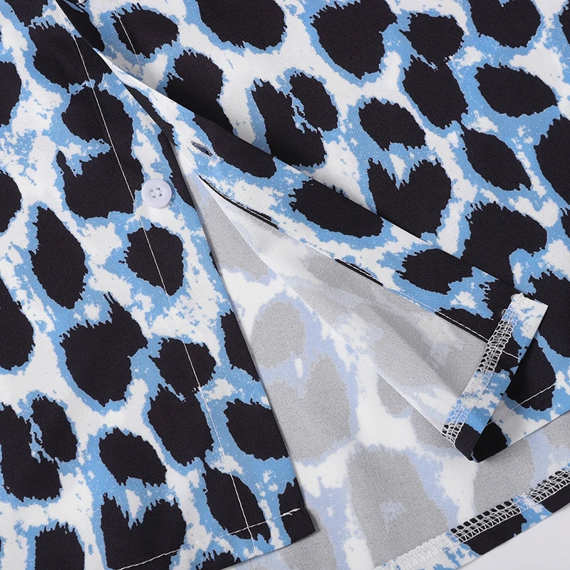 Streetwear Y2k Blaues Leoparden-Hawaiihemd für Herren, Auffälliges Gepardenmuster Kurzarm-Hemd mit Knöpfen, Lässiges Sommer-Party-Oberteil – Detail 9