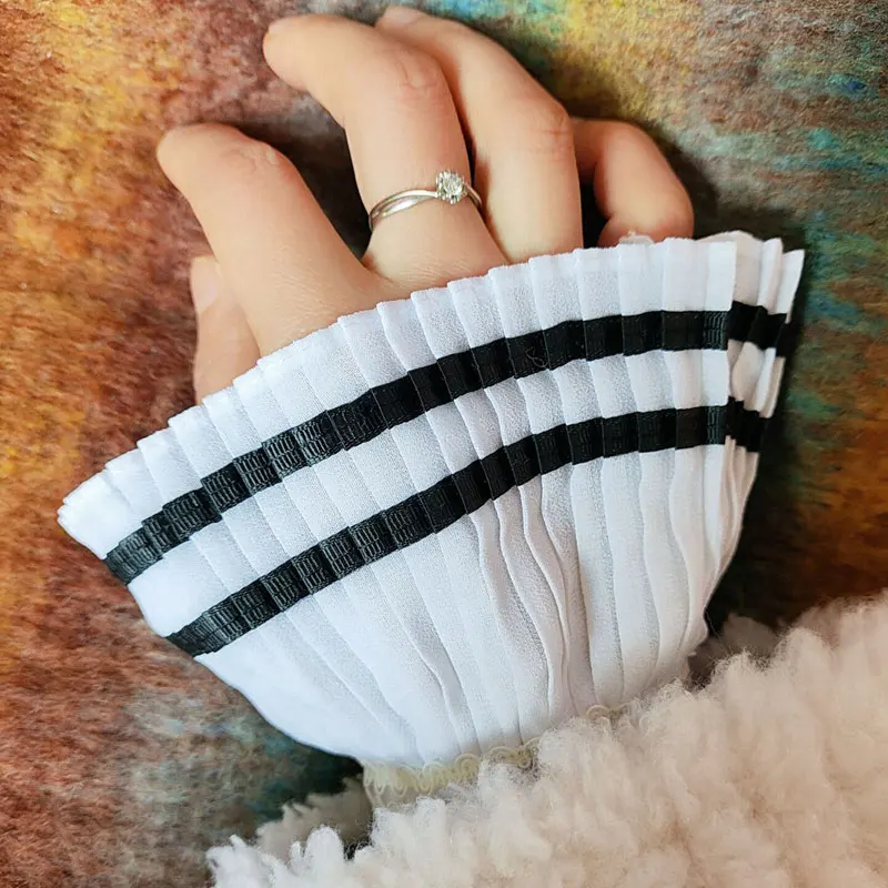 

Pleated flare sleeve false cuff accessories for manicure photography wristband decorative accessory Nail showing background prop
