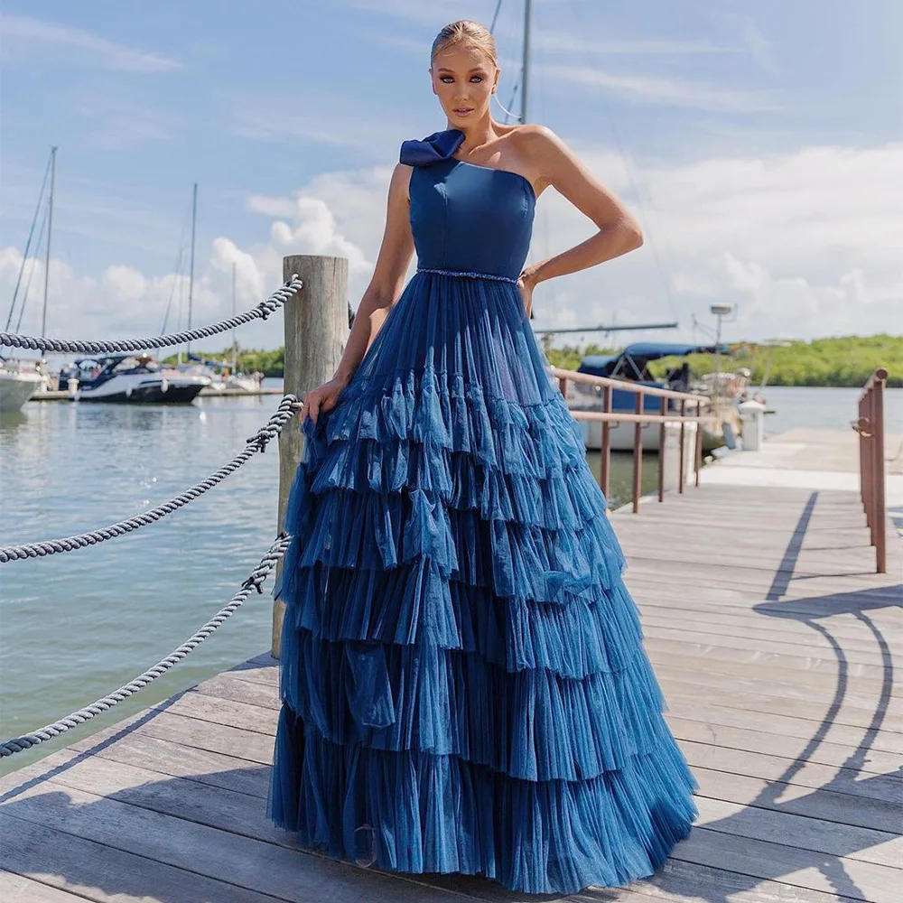

Sevintage Navy Blue Tiered Ruffles Tulle Prom Dresses Sleeveless A-Line Pleat Ruched Evening Gowns Special Occasion Gown 2023