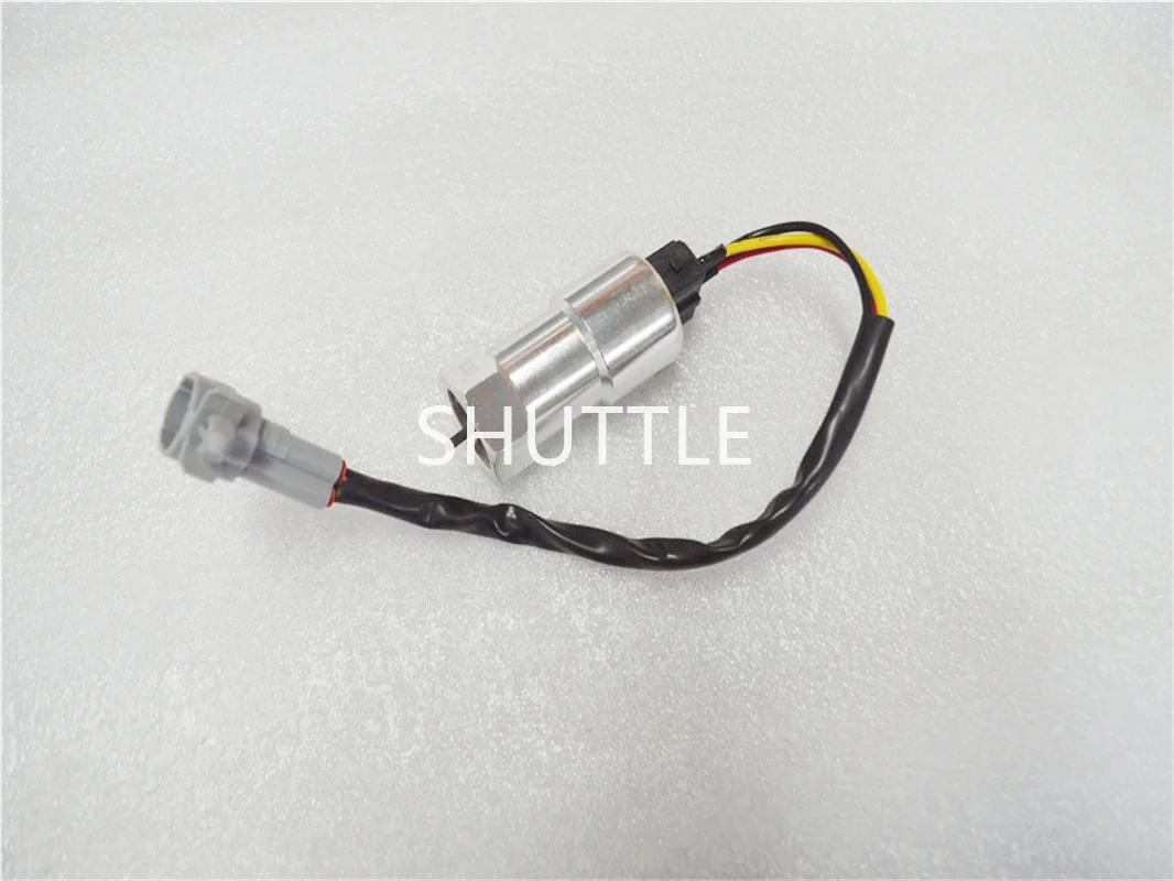 Original 1B18037600027 Odometer Sensor (triangle shaped and has 3 pins), for FOTON AUMARK truck use (price for 1pcs)