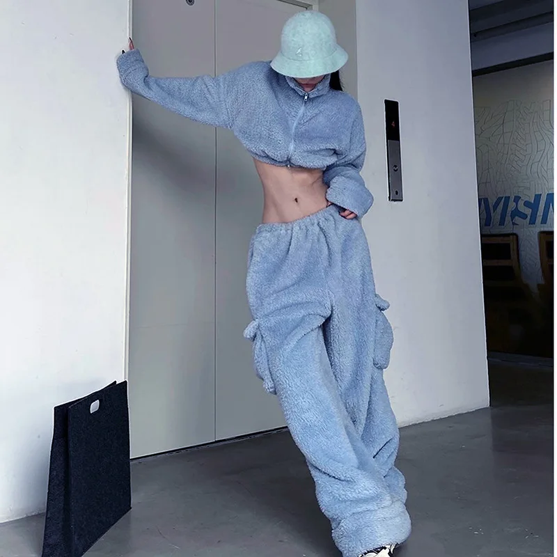 

2023 Fashion Solid Colours Pants Plunging Neckline Sweater Suit Two-piece Sports and Leisure Suit Casual Women's Clothing