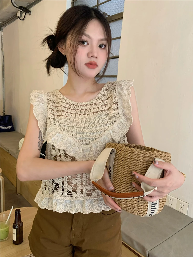 Рисунок 2 - Летний новый кружевной топ без