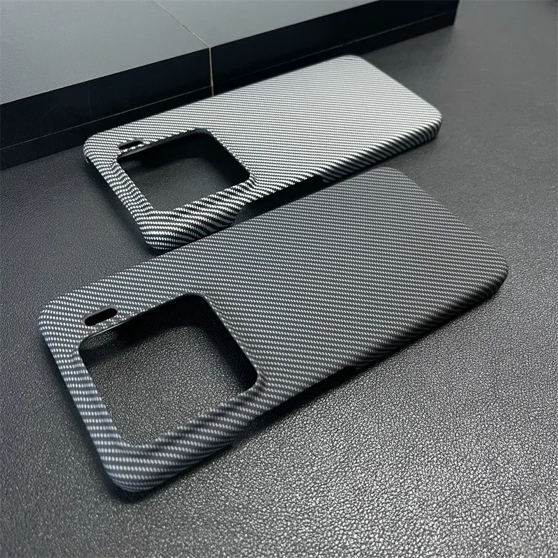 Luxury Hard Carbon Fibre Pattern Shockproof Matte Phone Case