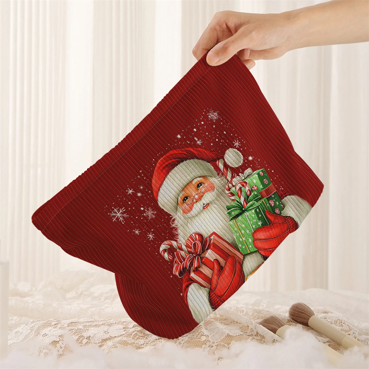 1 Christmas themed corduroy makeup bag, lightweight zipper makeup storage box, multifunctional bag with lining