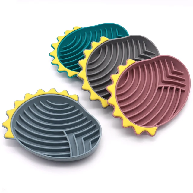 Pet supplies Slow Food Bowl Anti-Knockover Anti-Slip Dog Bathing Distraction Silicone Dog Sucker Food Training Feeder Supplies 5