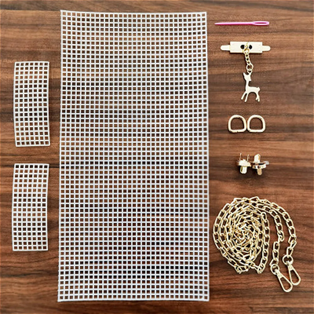 6Pcs/Set Auxiliary Weaving Plastic Mesh Kit DIY Bag Accessories Weaving Helper White Net Cover for Plastic Handbag Bag Handmade 6pcs set auxiliary weaving plastic mesh with fawn chain buckle sewing needle embroidery acrylic yarn crafting bag accessories