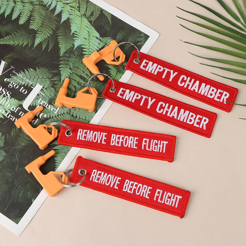Tactical Safety Flag Tactical Safety Flag Signage EMPTY CHAMBER/ REMOVE BEFORE FIGHT Plastic Ensign Hunting Accessories Pennon Banner 2pcs 13*3cm