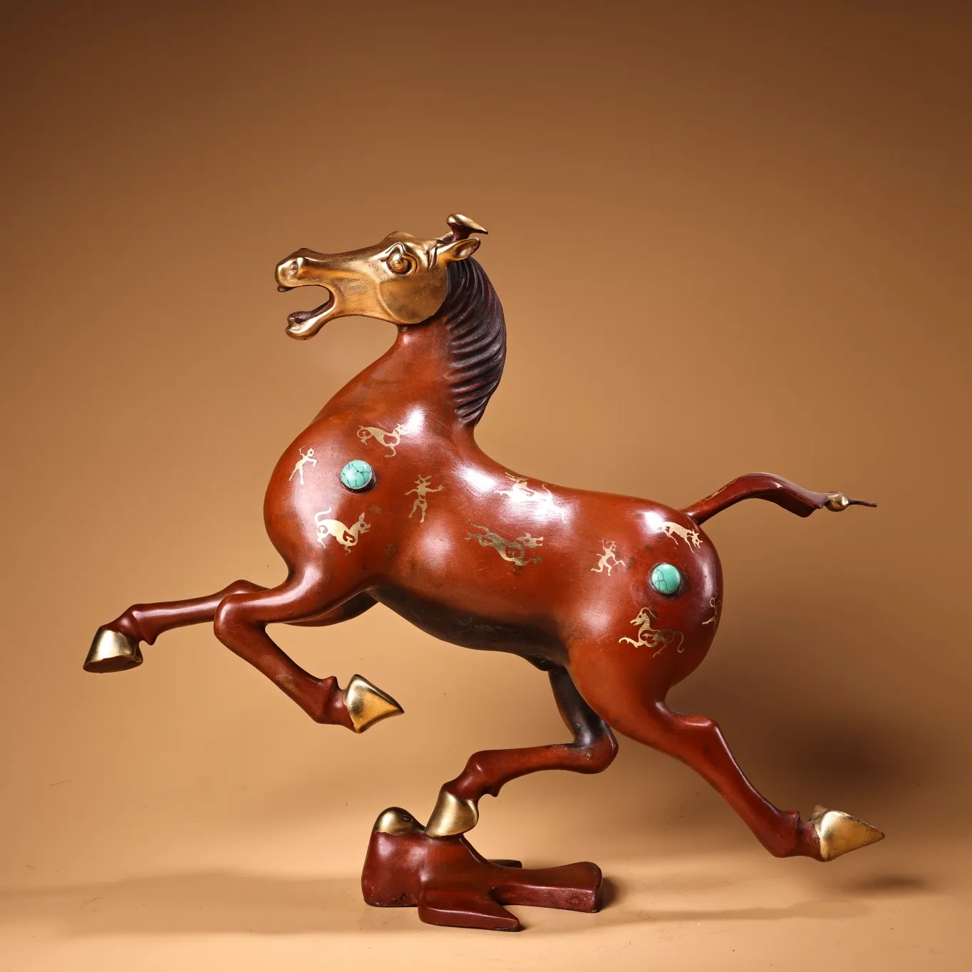 

16"Tibetan Temple Collection Old Bronze Gilded True Gold Mosaic Gem Horse Statue Stepping on Swallow Statue Amass wealth