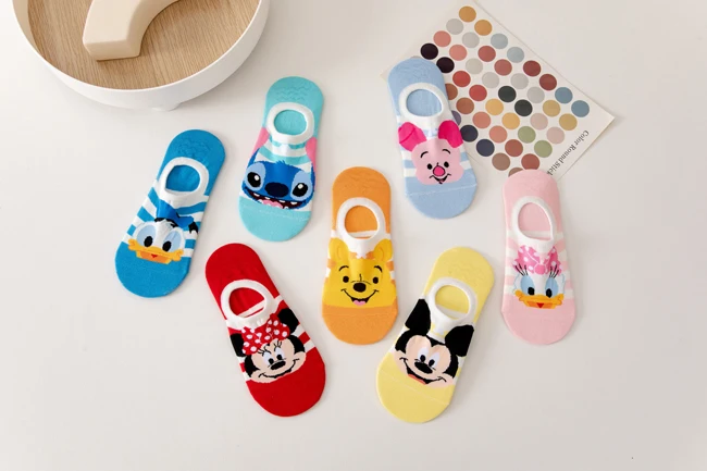 5 pairs Hot sale Cartoon Kawaii woman sock Mickey Minnie Donald winnie Daisy cotton girl slipper sock Funny invisible ankle sock