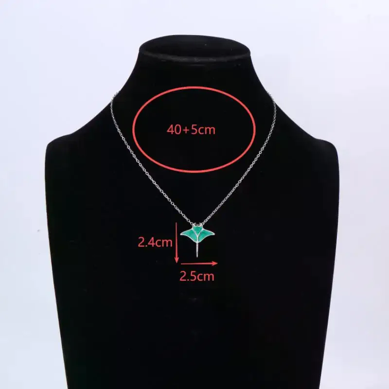 Ocean Blue Manta Pendant Necklace For Women Fashionable Cute Design Daily Wear Jewelry Gift