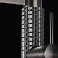 สีดำก๊อกน้ำห้องครัวทองเหลือง High-End หรูหราออกแบบหลุมเดียวดึงดึง-Out ร้อนเย็นคู่ควบคุม Tap 6