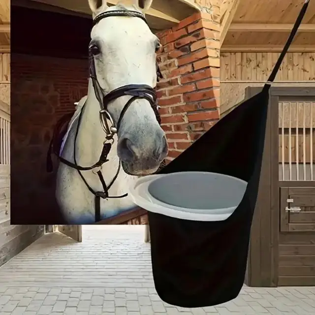 Horse Feed Bag For 5 Gallon Bucket 900D Polyester Livestock Feeder Holder Portable hanging Organizer for Stall Indoor Outdoor 4