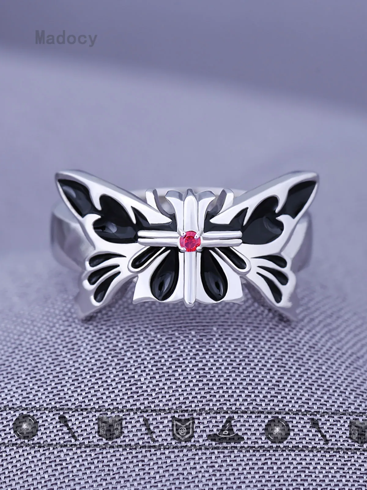 Anime Love Chunibyo Other Delusions Takanashi Rikka Ring