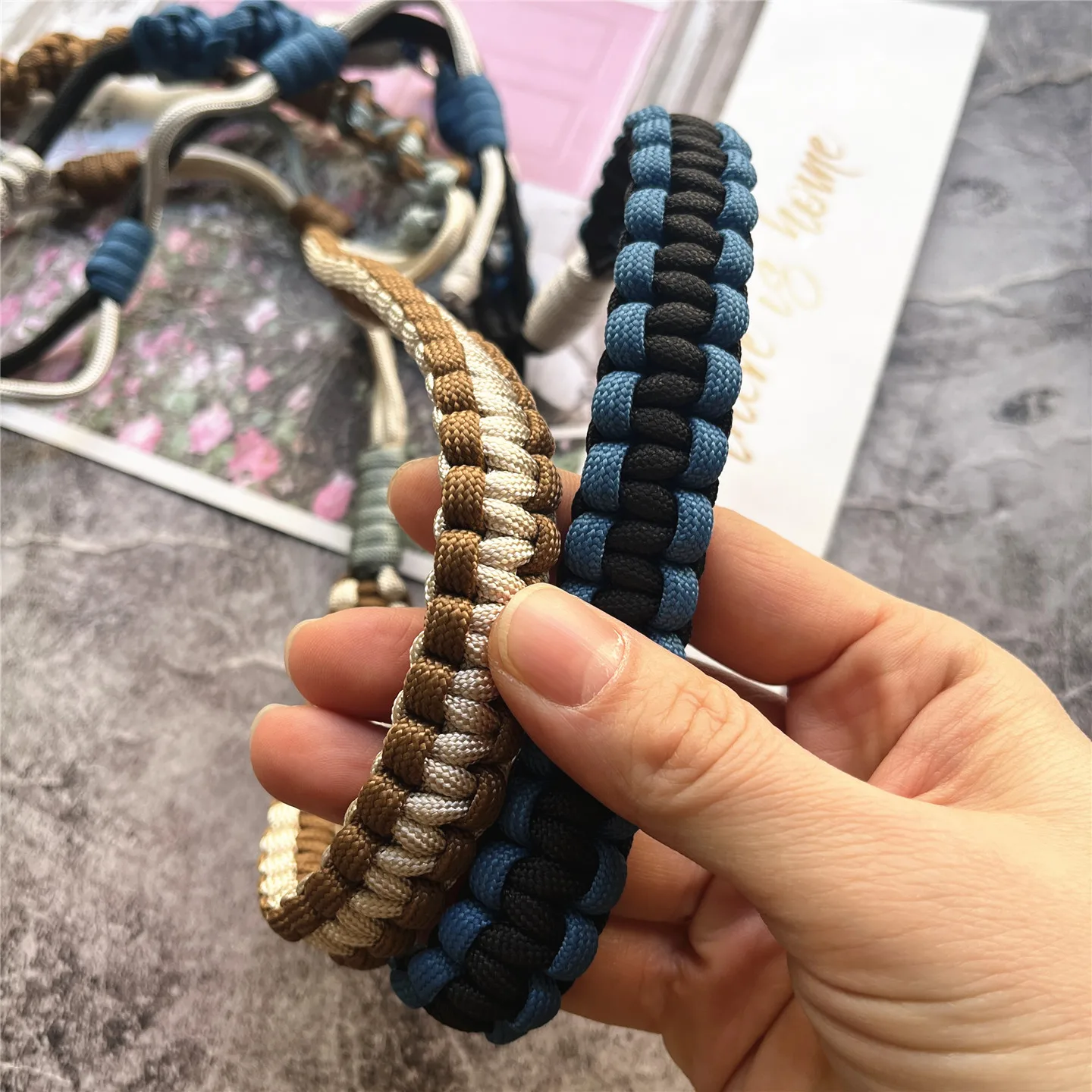 Handcrafted Phone Accessory: Premium Detachable Lanyard & Keychain Strap
