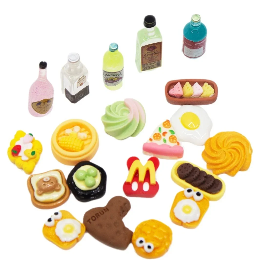 Eilik is suitable for intelligent machine robot and pets exclusive toy accessories( only small food,not include eilik robot)