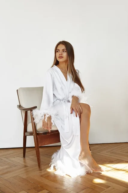 Long Bridal Robes / Bride Robe for Wedding Day / White Feather 