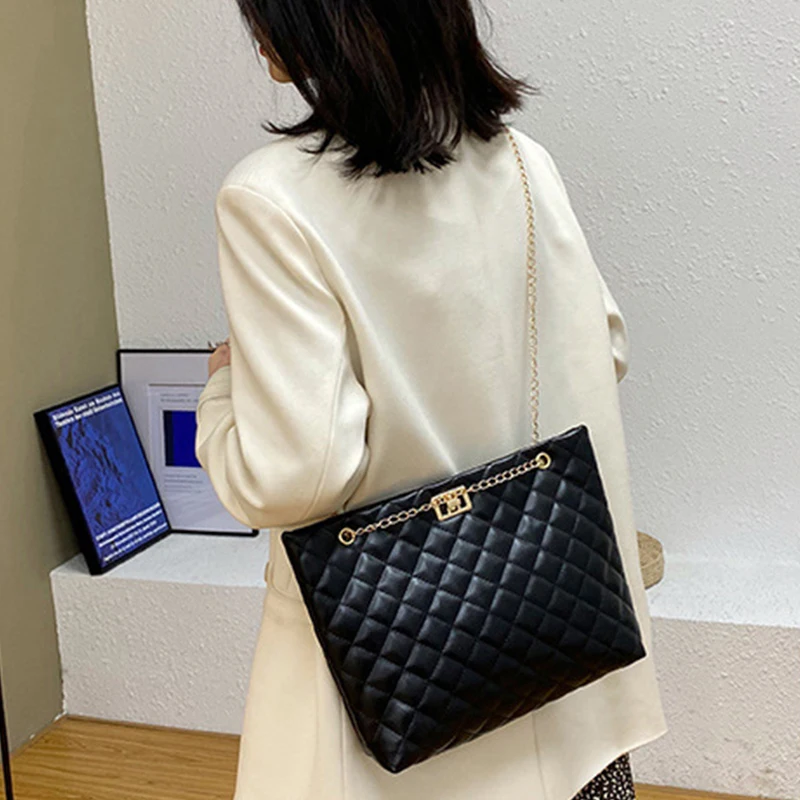 New Diamond Lattice Women Shoulder Bags Female Embroidered Small Square Bag PU Leather Crossbody Bags Handbag Purses Phone Bags