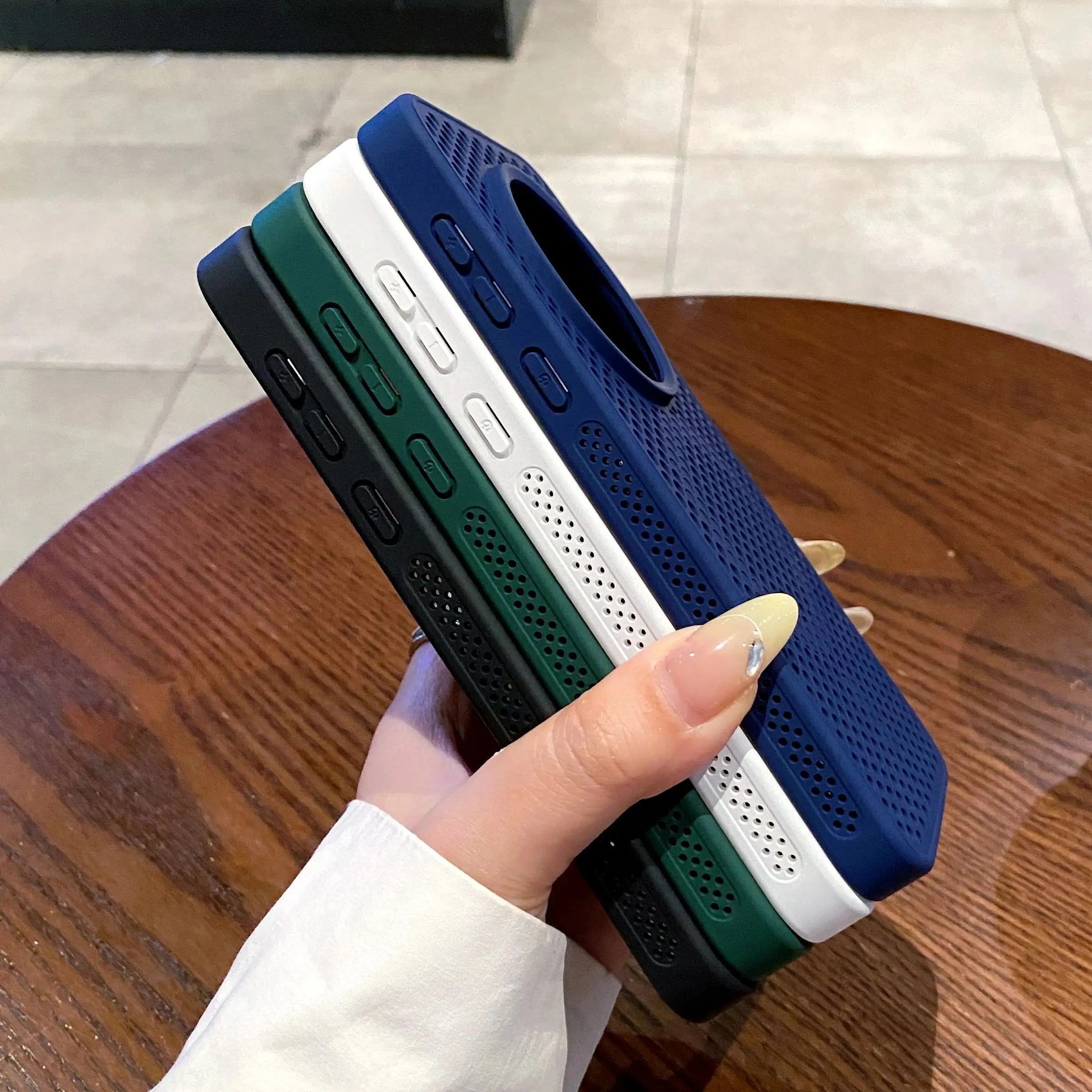 Magnetic Cooling Mesh Heat Dissipation Case with Matte Bumper and Wireless Charging Support