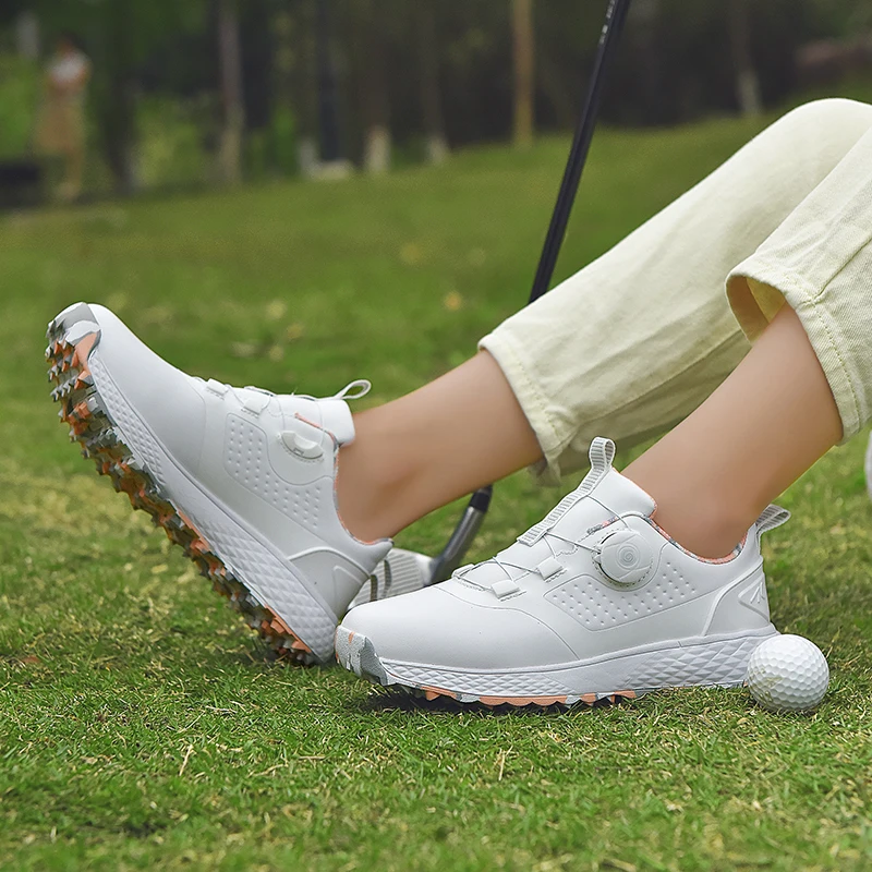 Golf Shoes Men Waterproof Breathable Couple Golf Sneakers Women Non-slip Spikeless Sports Shoes Walking Outdoor Footwear