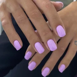 24 - Piece Set of Simple White Press - On False Nails (False Nails--52 - 10)