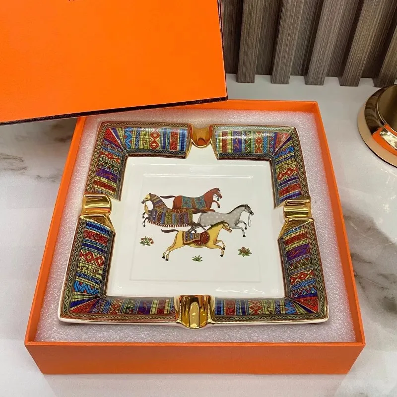 Ceramic Cigar Ashtray Luxury Modern Design Desk Desk Ornament Gift for Boyfriend Sorage Tray Organiser With Box 2