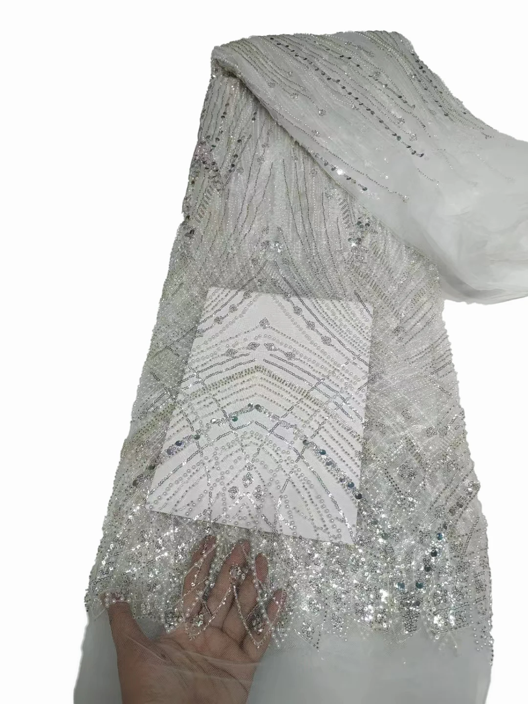 

Высококачественная Тюлевая кружевная ткань с вышивкой бисером, кружевная сетчатая ткань с блестками для вечерних платьев Европы и США