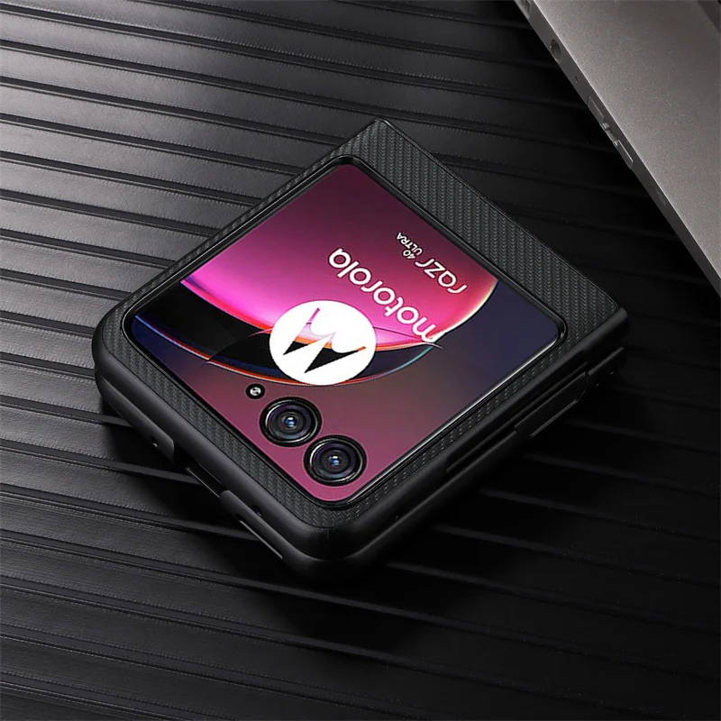 Luxurious Carbon Fiber Slim PU Leather Phone Case - Premium Book Cover for Motorola Razr 40 Ultra