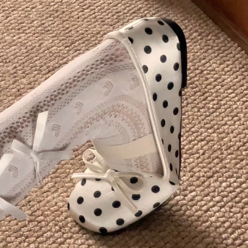 Chaussures plates à pois pour femmes, style Mary Jane, confortables, à nœud papillon, avec bande élastique, semelle souple, élégantes, pour le printemps