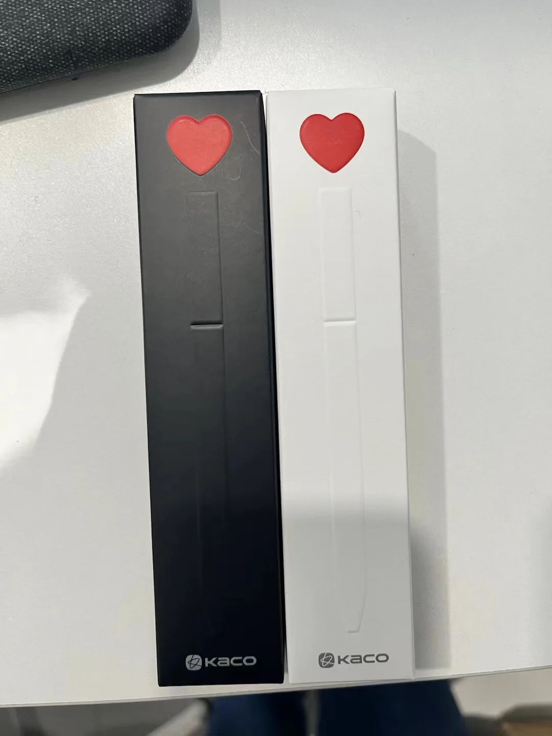 

Черно-белая Вращающаяся ручка с эффектом Push-action, нейтральная ручка для учеников, офиса, начальной школы, средней школы