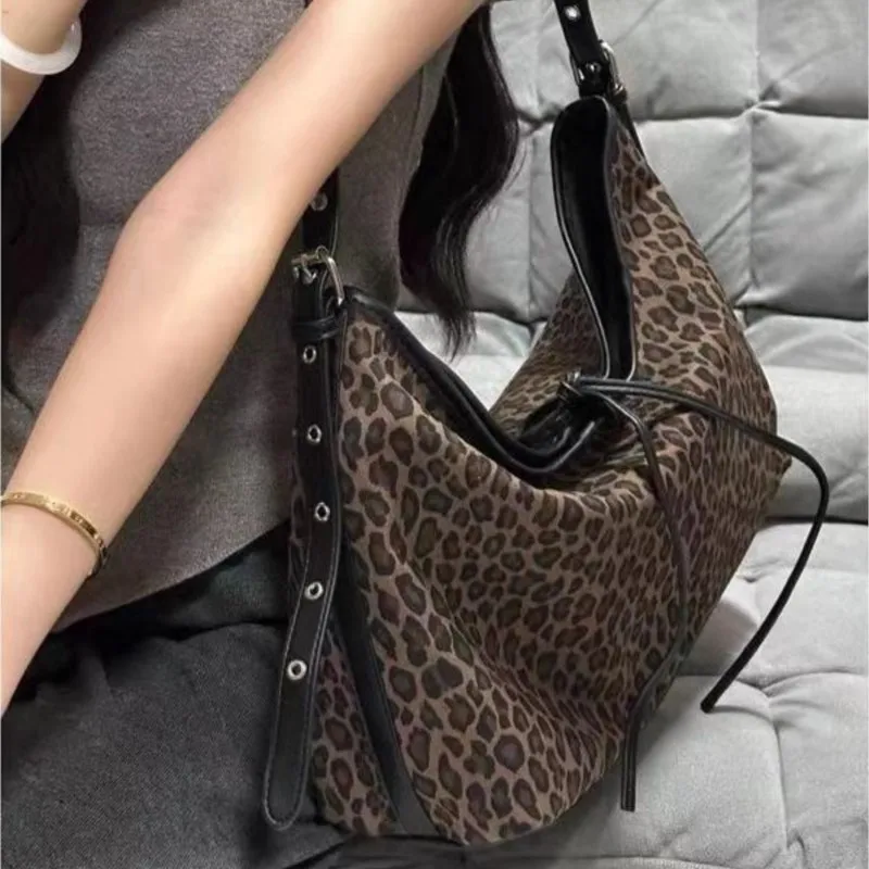 Hot Girl Fashion Leopard Print Tote Bag Women Vintage Large Capacity Underarm Bag Ladies Y2k Commute Shoulder Crossbody Bag 2025