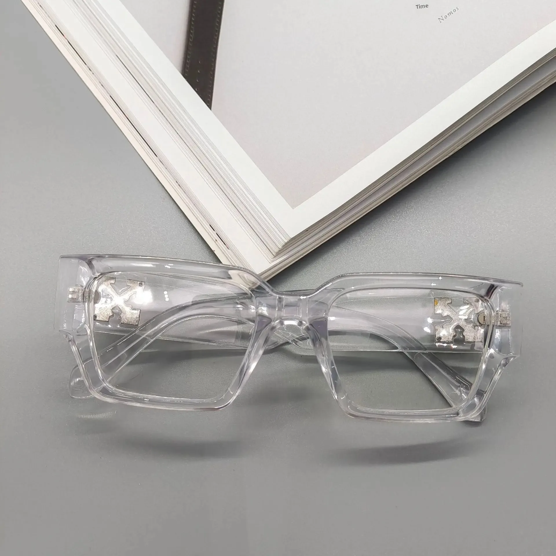 Transparent white sheet