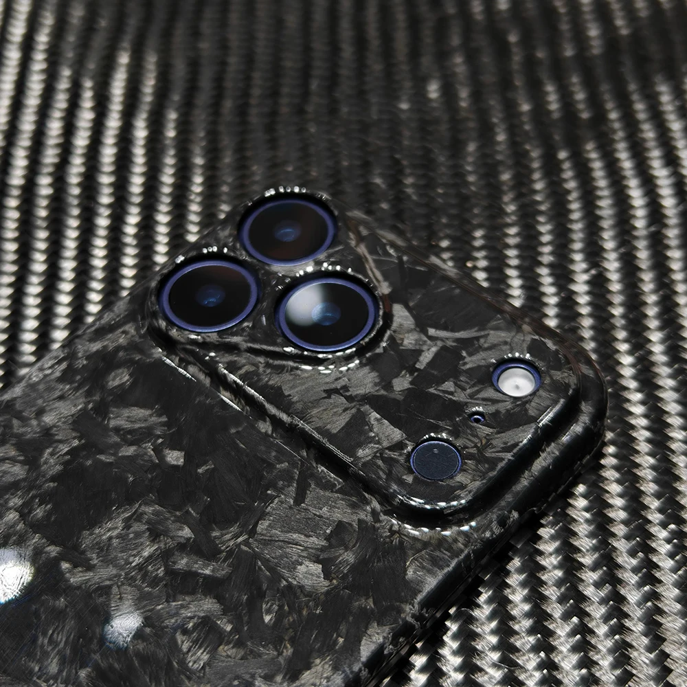 Custodia per iPhone 17 Pro Max in Fibra di Carbonio Forgiata Nera Lucida 100% Vera, Ultra Sottile, Protettiva, Lusso per 17Pro 17 - immagine 6