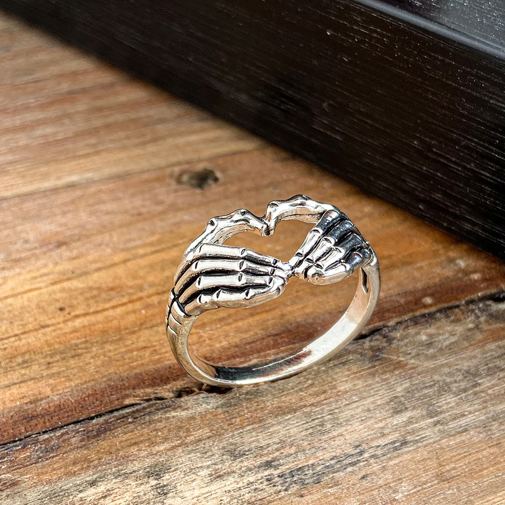 Punk Gothic Heart Ring Set for Women Black Dice Vintage Spades Ace Silver Plated Retro Rhinestone Charm Billiards Finger Jewelry 