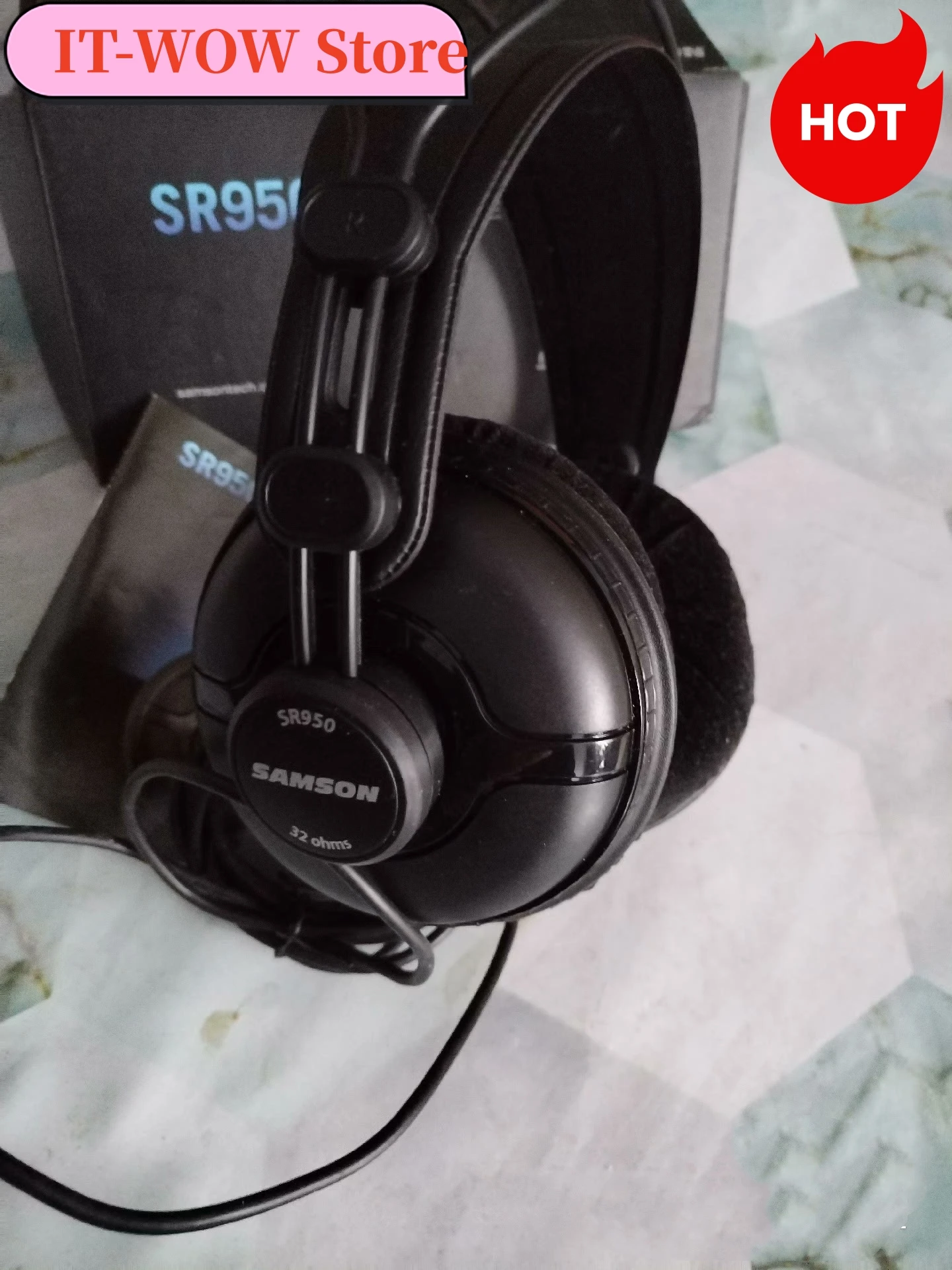 SAMSON SR950 professional studio reference monitor headphones dynamic headset closed ear design