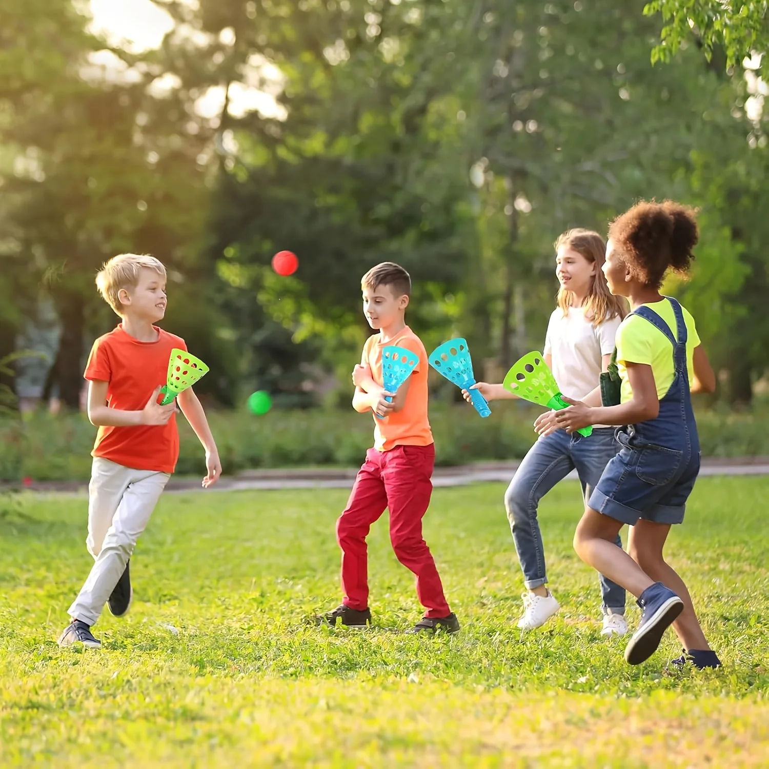 Shooting and Catching Parent-child Interactive Ball Toy 2 Person Shooting and Catching Ball with 2 Capture Launchers and 2 Balls