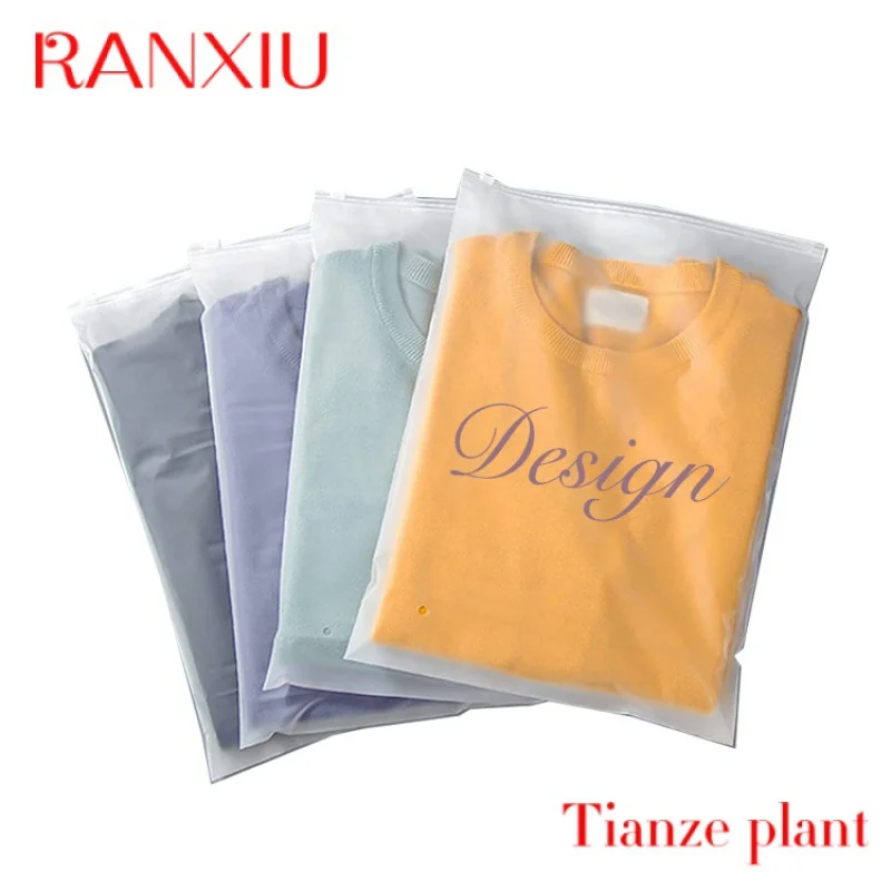 environmental protection recyclable waterproof transparent Pe frosted clothing zip-lock bag Pvc plastic zipper