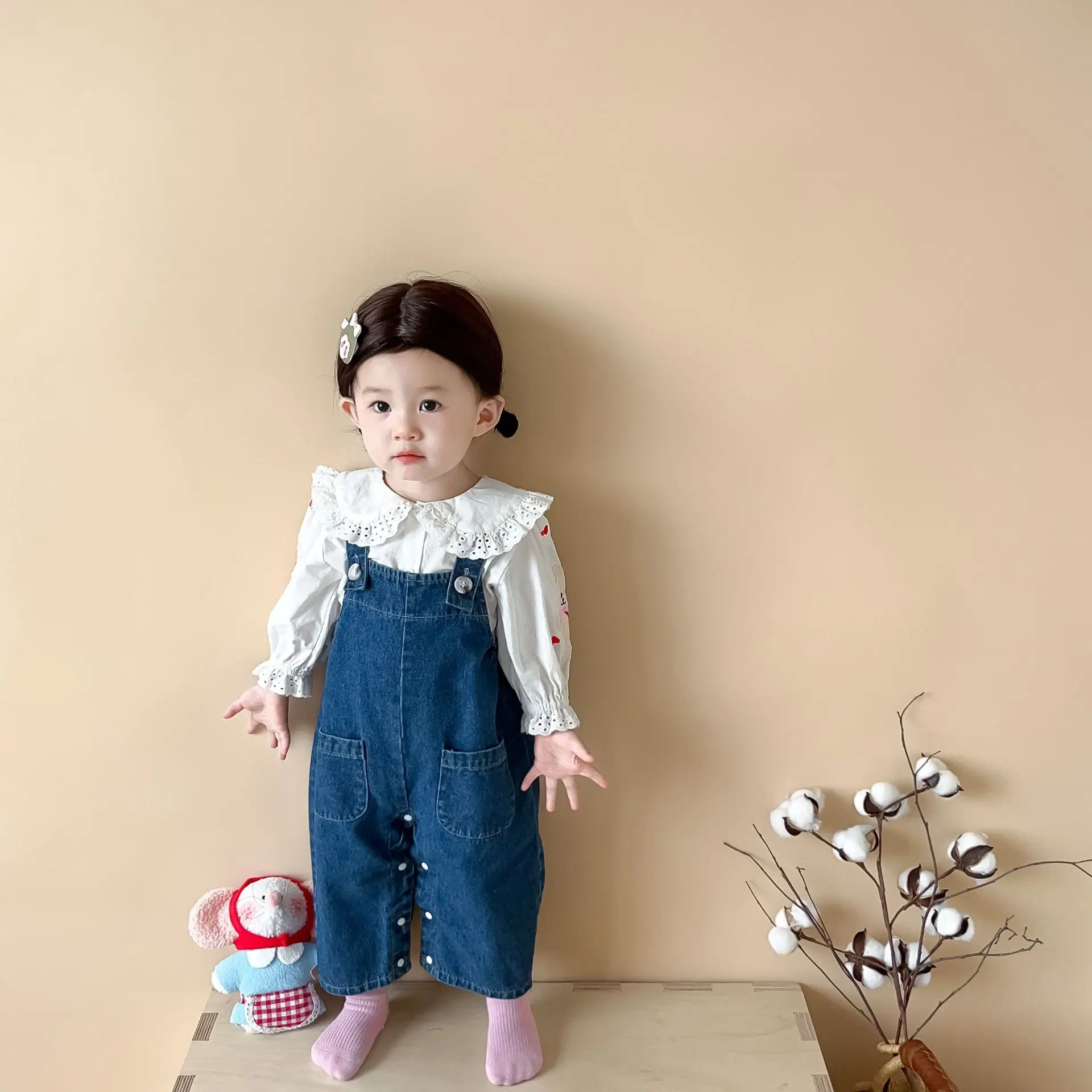 Cute Baby Girls Overalls 0-24 Months Kid Bunny Ear Ball Loose Denim Jumpsuit Suspender Pants Jeans Outwear Spring Autumn Clothes