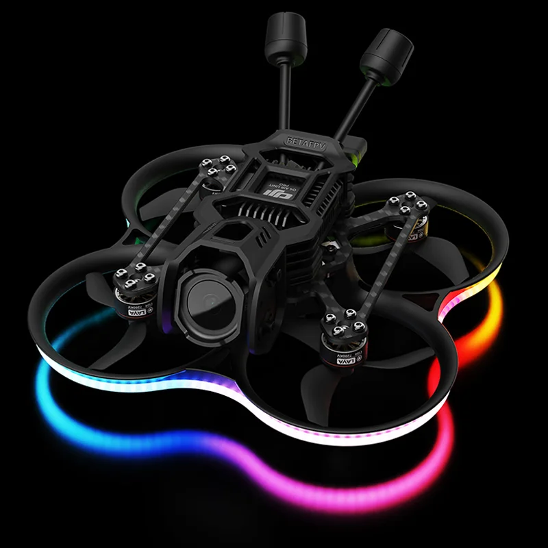 Installation de la bande LED NightFire sur un drone FPV, avec le contrôleur branché sur le port de batterie 6-18V.