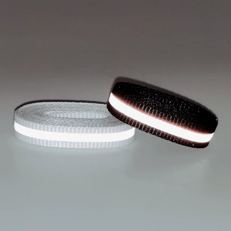 

Coolstring 8 мм, 4 м, светоотражающие плоские шнурки, светящиеся яркие кружева, блестящие высококачественные Cordones, роскошные забавные туфли