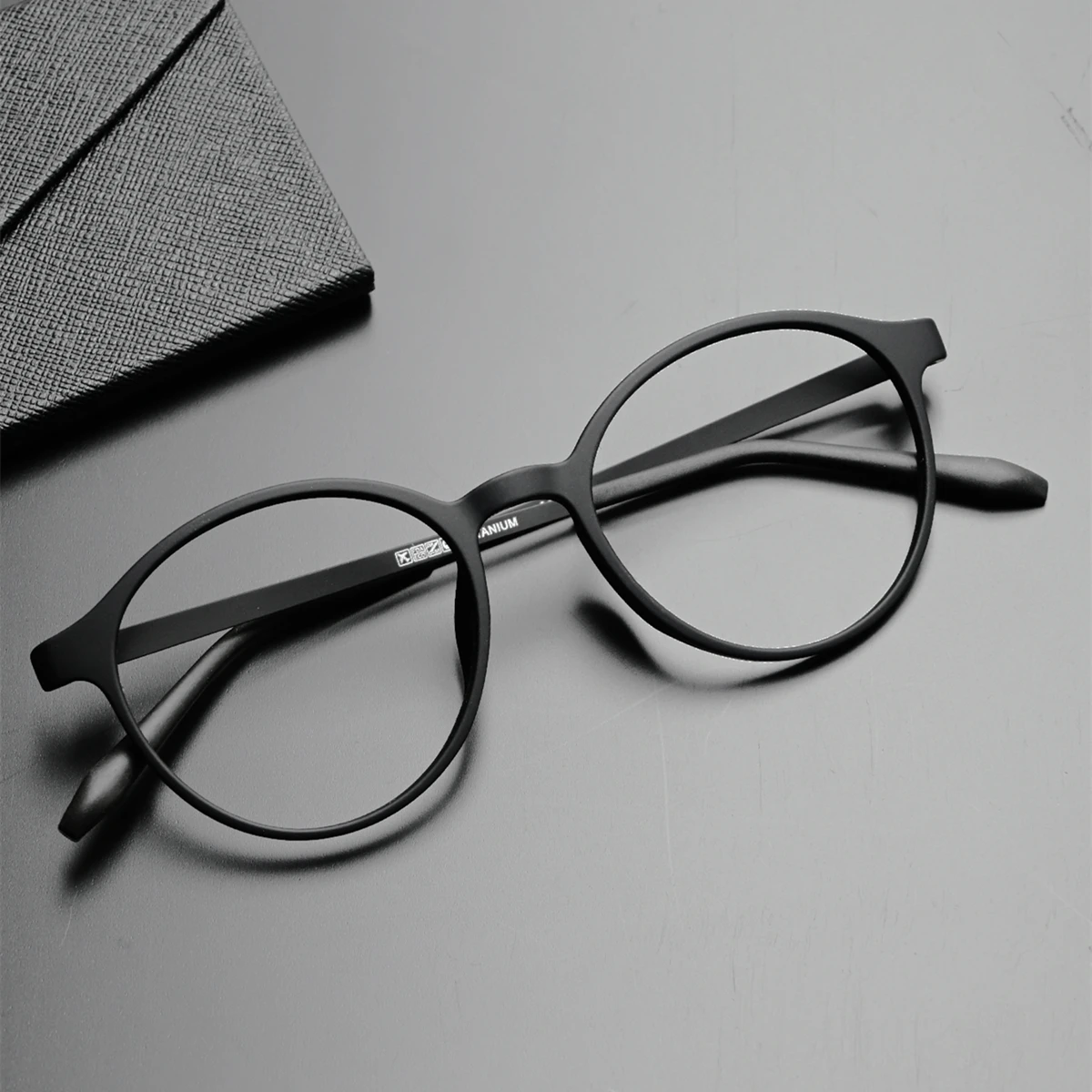 Reading Glasses YANJIE 1935 Ultralight Rubber Titanium Round Photochromic Anti Blue Light For Man Woman Presbyopic Glasses anti blue light glasses