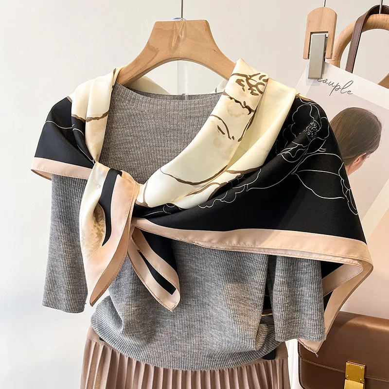 

Summer Popular 90X90CM Silk Hijab Couple Style Scarves For Gift Fashion Model Sunscreen kerchief 2023 Women Design Square Shawls