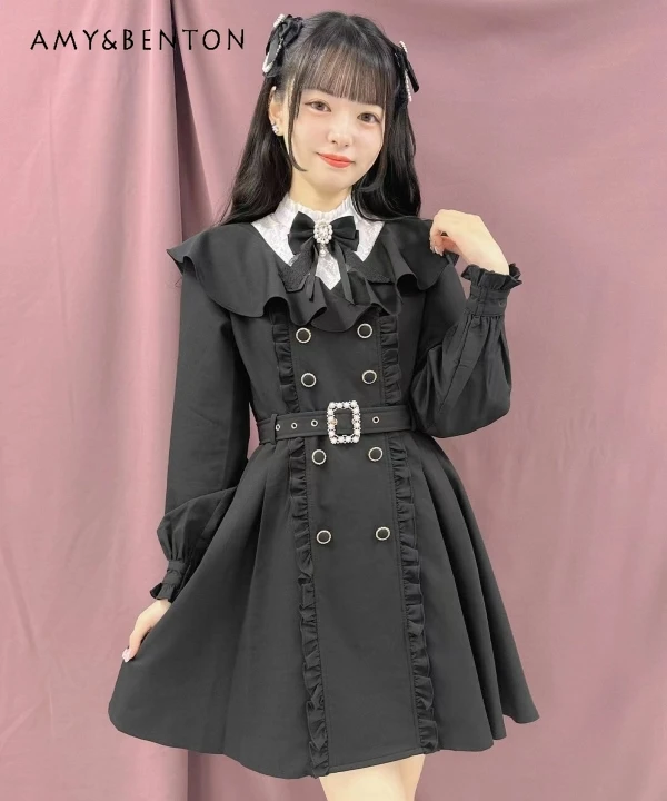 

Женское мини-платье с бантом, длинным рукавом и оборками