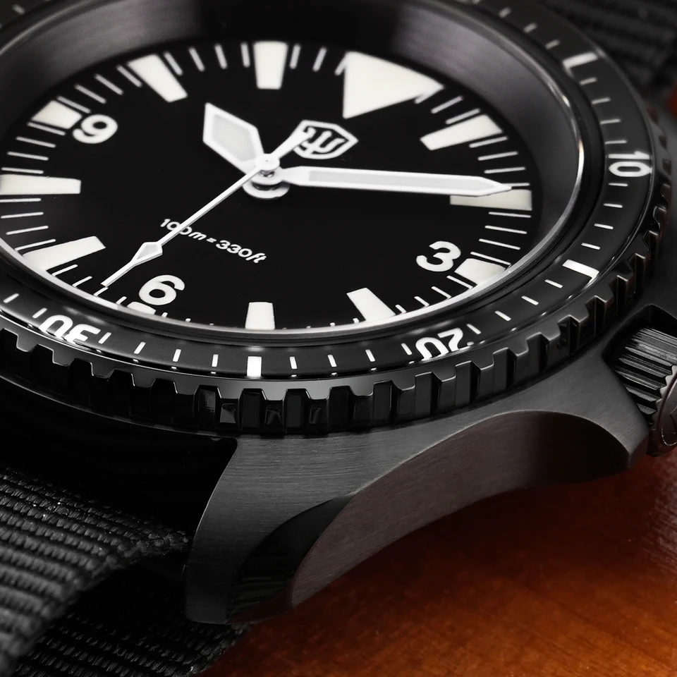 Watchdives WD1980 V2 39mm Men Watch Vintage VH31 Ronda 515 Sweep