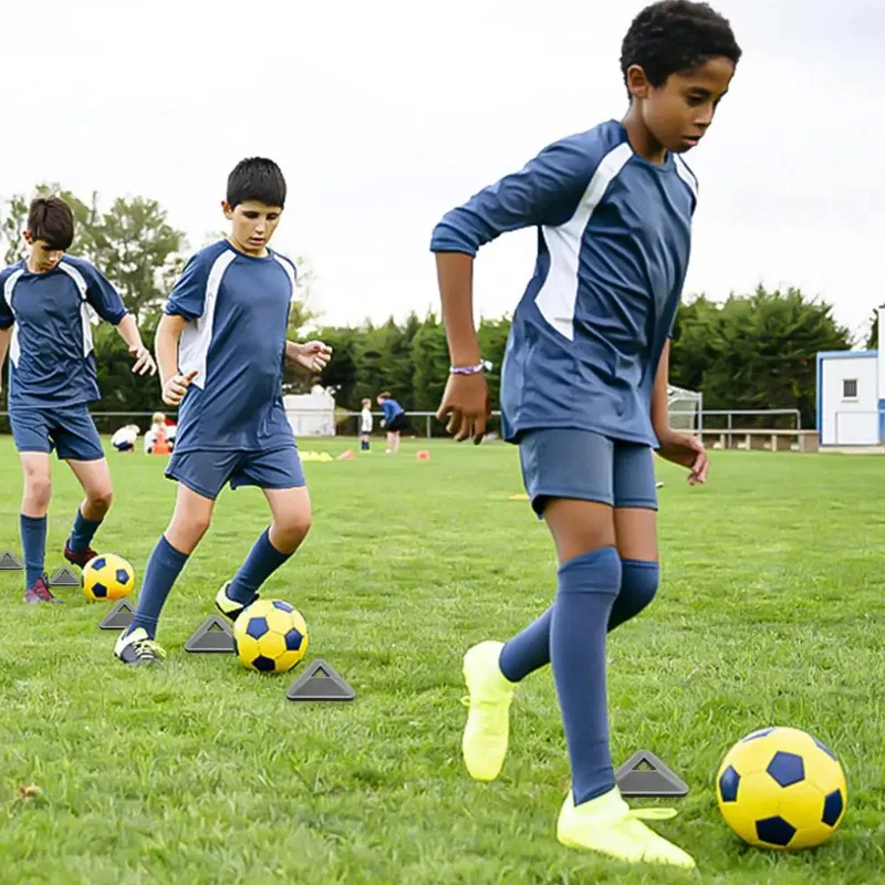 Football Training Disc Triangle Soccer Training Cones 20PCS 40PCS Soccer Practice Field Sports Agility Training Equipment for Kids Adult