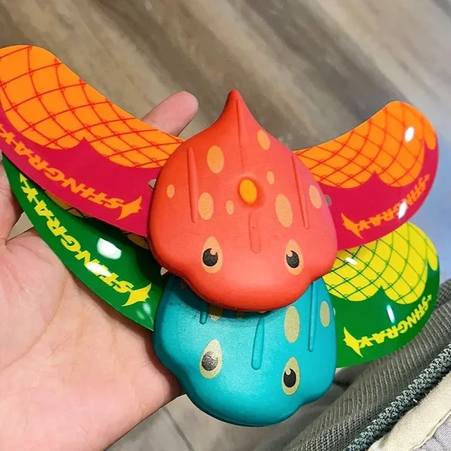 Hydrodynamic Manta Rays Press Forward Children's Baby Beach Pool Water Splashing Play with Water Model Fish Toys 6