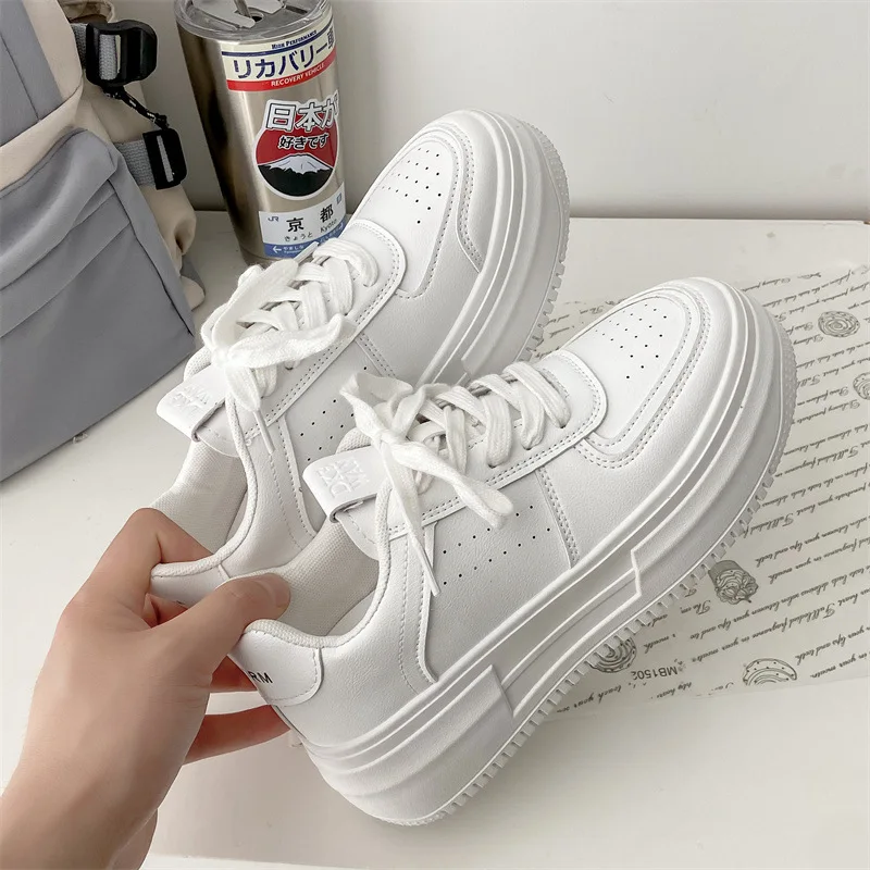 Women Sneakers Fashion Shoes spring Trend Casual Flats Sneakers Female New Fashion Comfort White Vulcanized Platform Shoes 2023