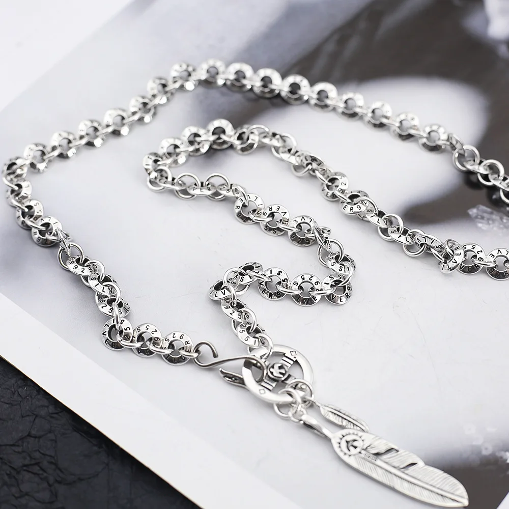 Trend and domineering retro eagle feathers round disk necklace O -line necklace