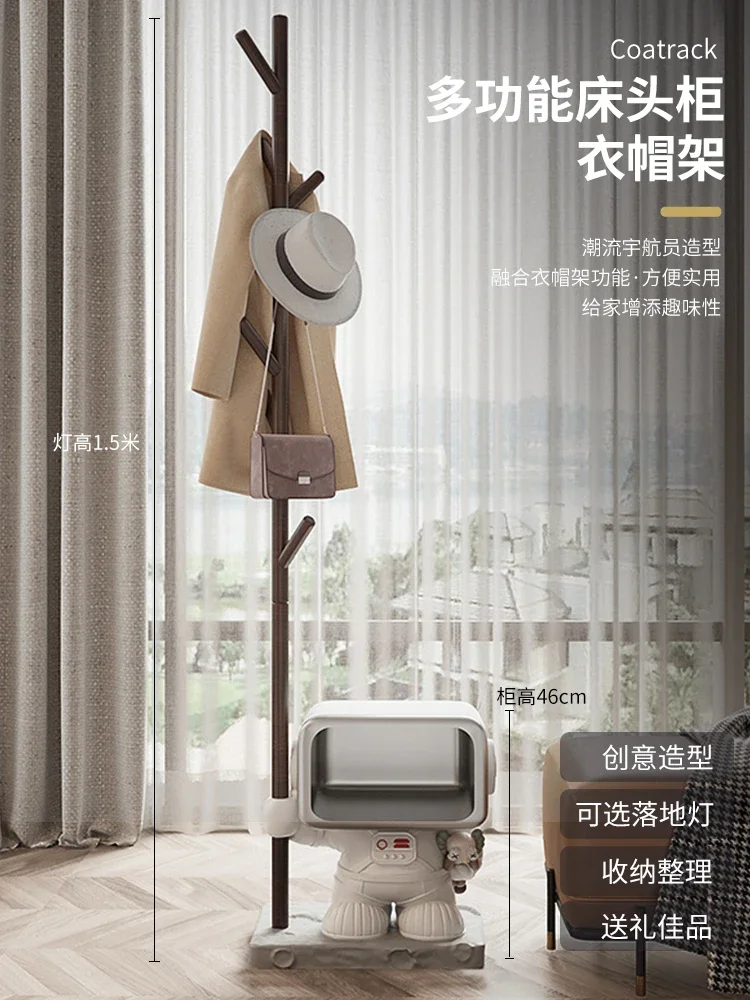 창조적인 대형 바닥 우주 비행사 침대 옆 테이블 장식, 침실 우주인 부드러운 장식, 거실 소파 보관