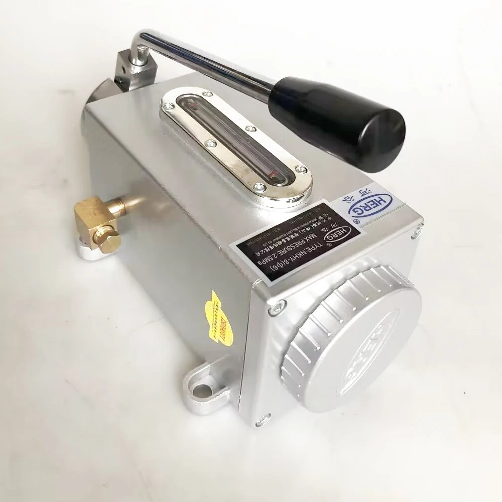Iso9001 Manual Lubrication Oil Pump Hand Operated Lubricator 6mm Outlet