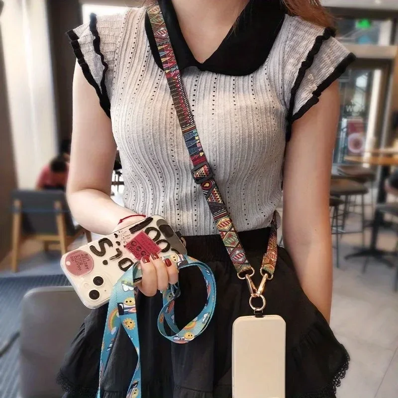 Vintage-Style Crossbody Phone Lanyard with Adjustable Strap and Antilost Clip